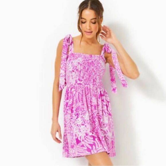Lilly Pulitzer Rivera Dress Smocked Wild Fuchsia Medium - Picture 5 of 14